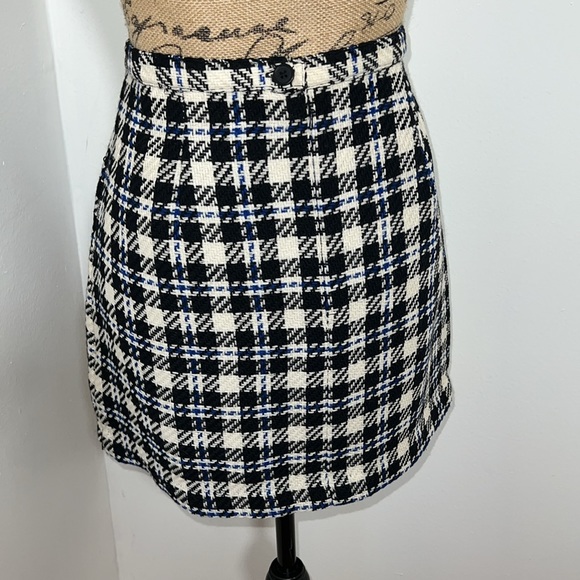 SOLD 🎄🎅🏾 - Picture 5 of 9